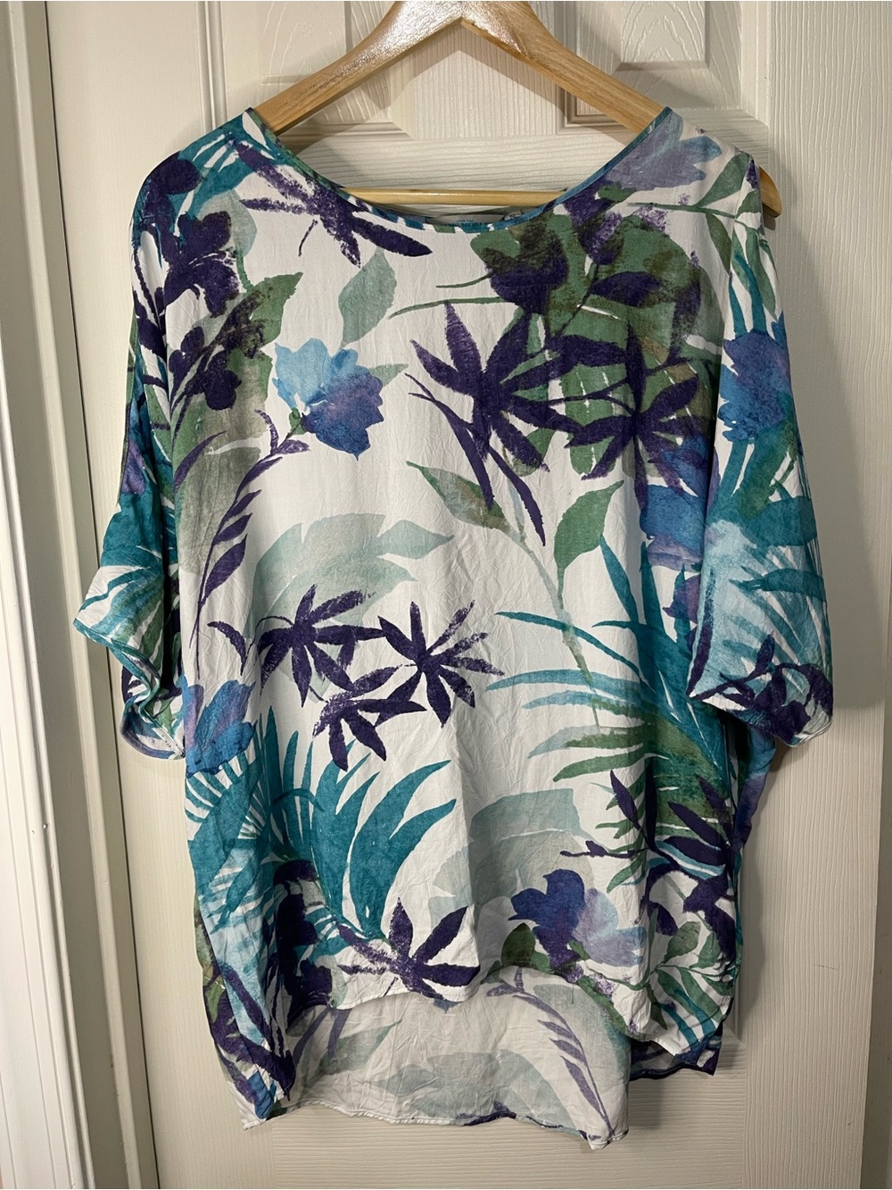 Jams World Tropical Hawaiian Cold Shoulder High Low Hem Vacation Top size Small